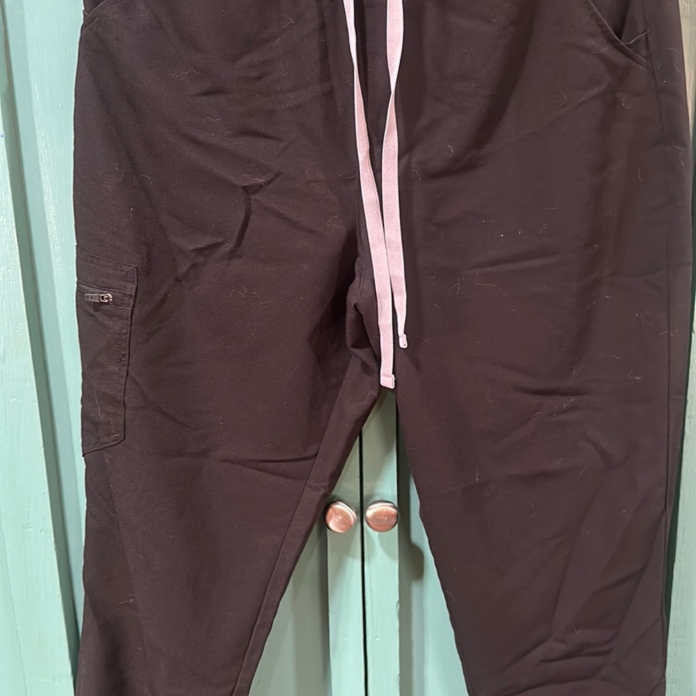 Zamora jogger, black